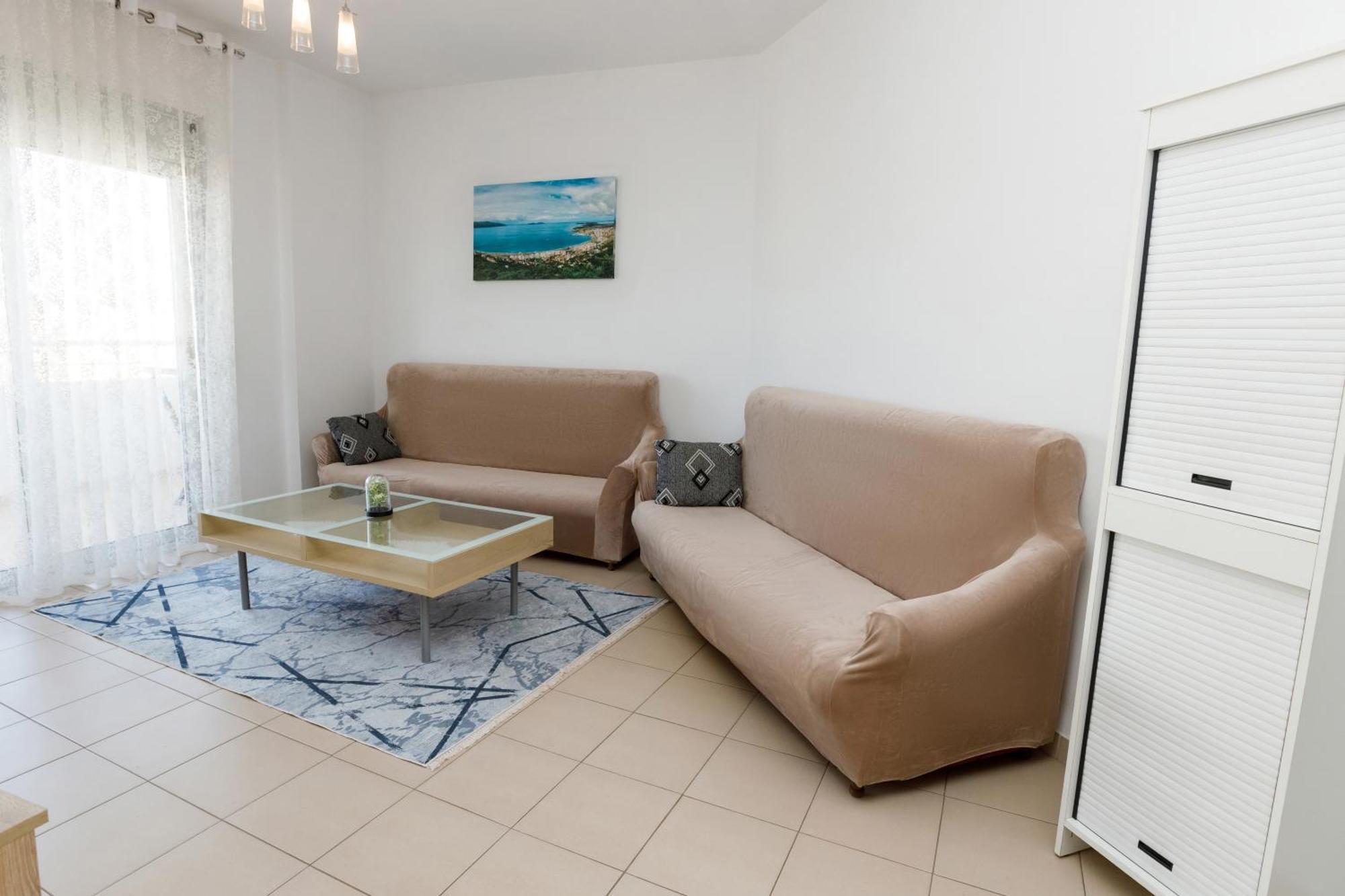 Gus Apartament Vlorë Exterior foto